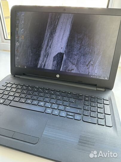 Ноутбук 4 ядра 4 гига R4 видеокарта hp 15-ba606ur
