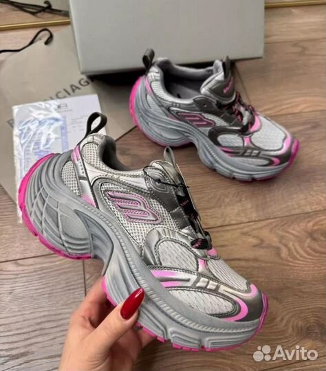 Balenciaga кроссовки розовые