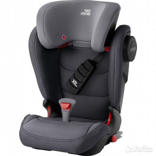 Britax Roemer kidfix III S Storm Grey