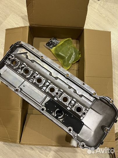 Клапанная крышка bmw м54