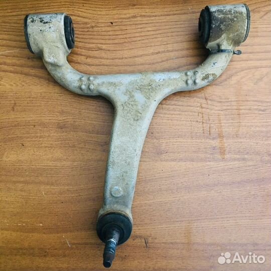 Рычаг подвески Mercedes w163 ML