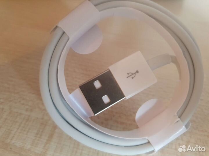 Зарядка для iPhone. Usb-lightning