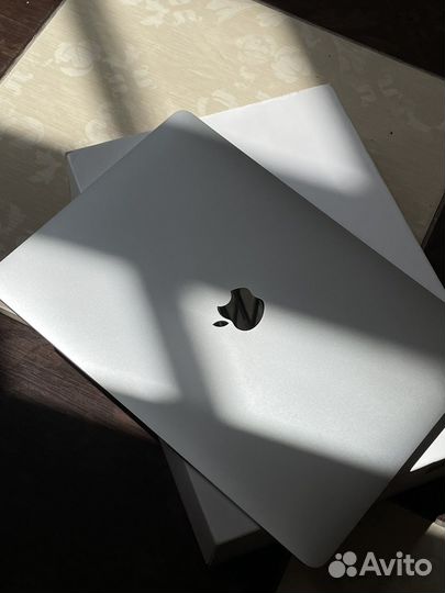 Macbook air 13