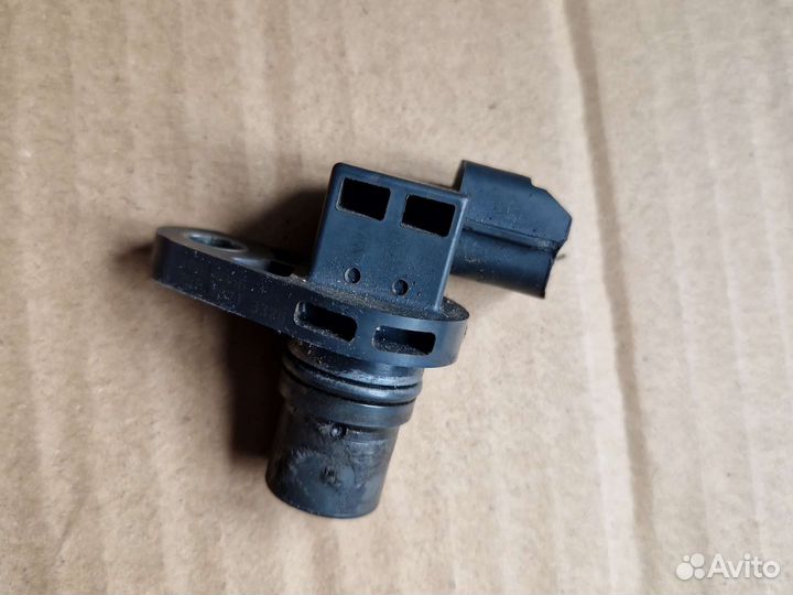 Датчик распредвала J5T32071 mitsubishi
