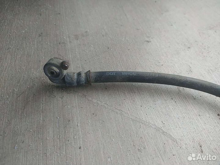 Тормозной шланг передний правый Kia Soul 3