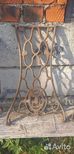 Станина швейной машины сингер