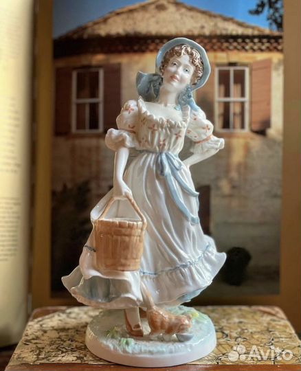 Винтажные статуэтки женские, в ассортименте