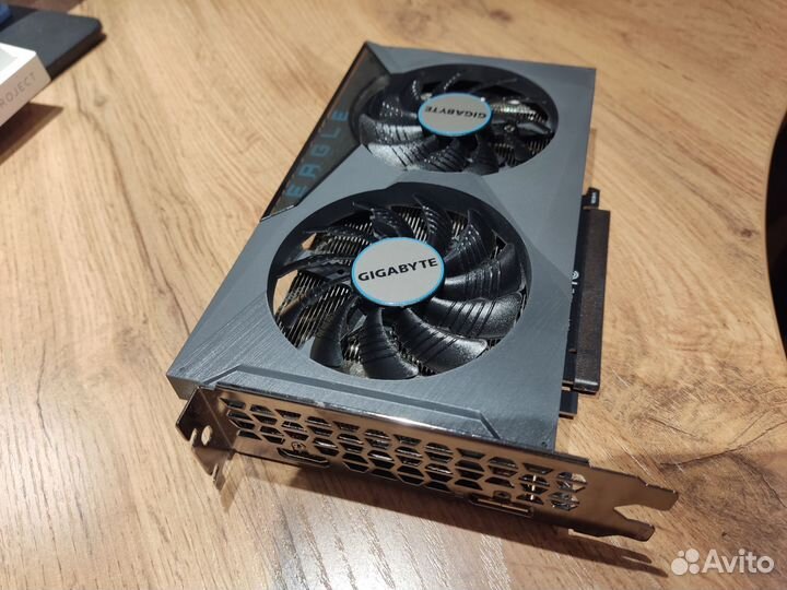 AMD Radeon rx6400 eagle