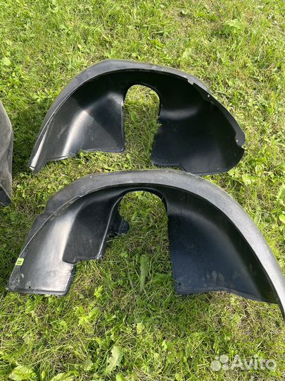Подкрылки Лада Калина новые