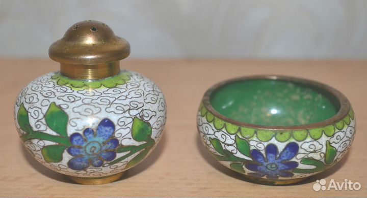 Солонка и перечница