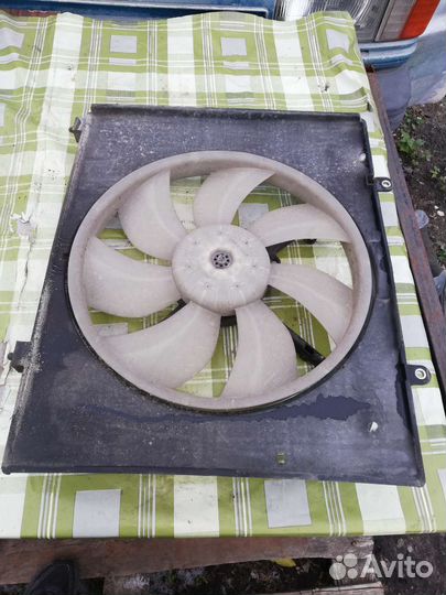 Диффузор Митсубиси Паджеро Мини 2