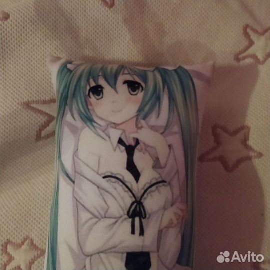 Дакимакура Хатсуне Мику 40х12 см