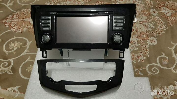 Штатная магнитола Nissan Qashqai LCN2K70В10