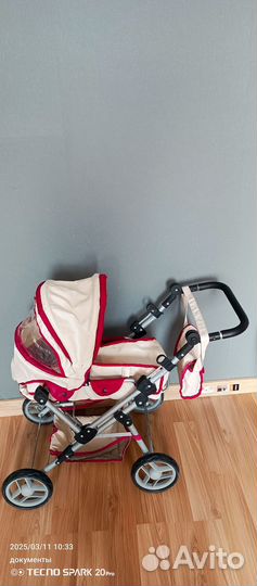 Коляска для кукол