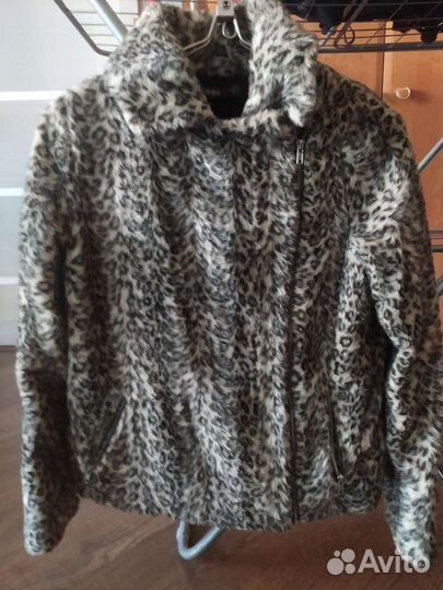 Куртки, ветровки