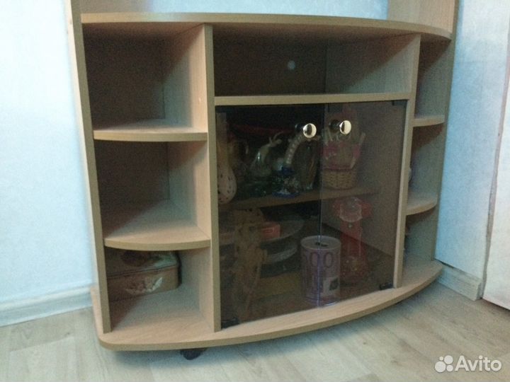 Тумба под телевизор