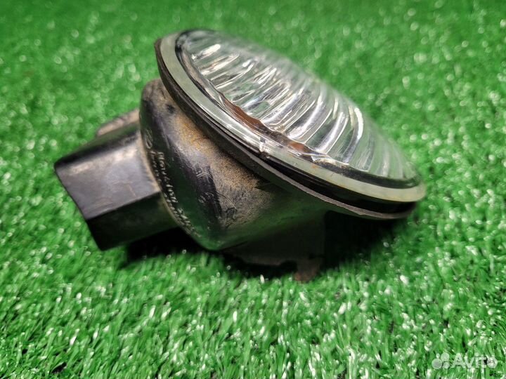 Указатель поворота левый Toyota Corolla 110