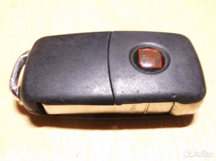 7N5 837 202 H Seat выкидной чип ключ 3 кнопки