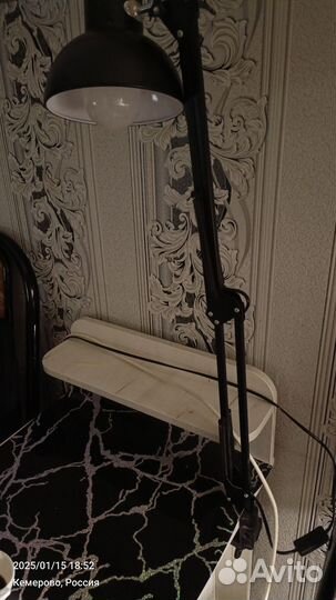 Лампа настольная