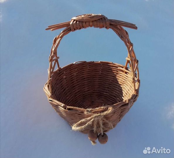 Корзина плетеная