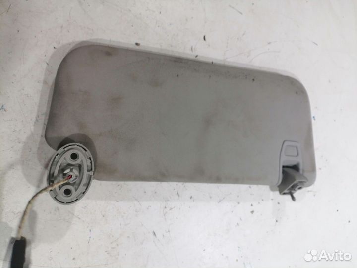 Козырек солнцезащитный левый (Geely Coolray)