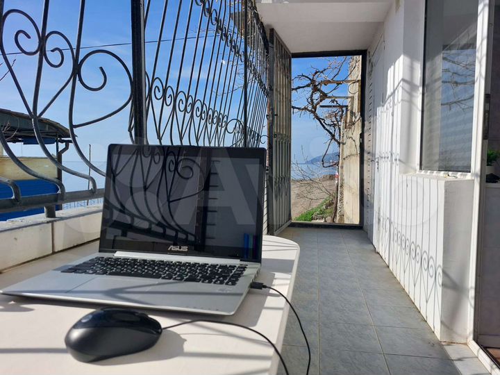 Таунхаус 35 м² на участке 1 сот.