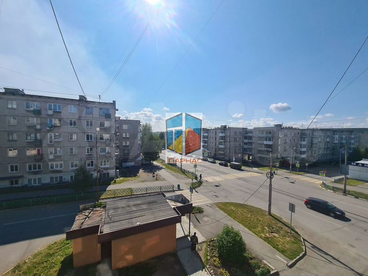 2-к. квартира, 42 м², 3/5 эт.