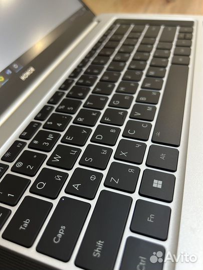 Ноутбук Honor magicbook x 16