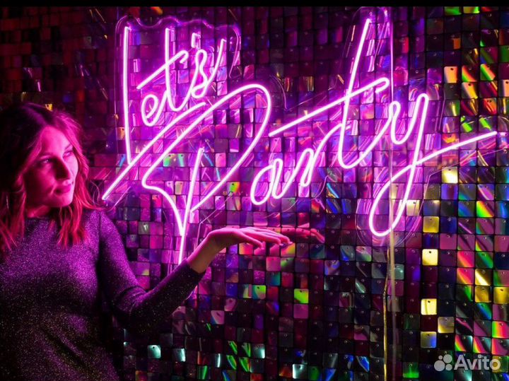 Аренда неоновых надписей, цифр с лампочками, фигур