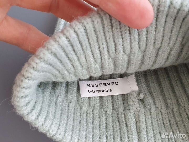 Новая детская шапка унисекс reserved 0-6 месяцев