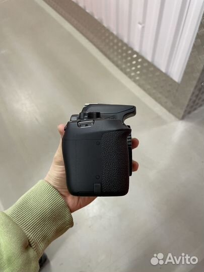 Фотоаппарат Canon EOS 1300D Kit 18-55mm f/3.5-5.6