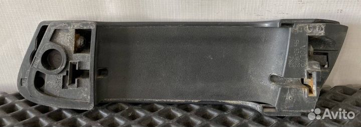 Ручка наружная двери передней правой Volvo FH5