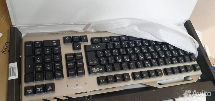 Игровые клавиатуры и мыши