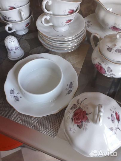 Сервиз столовый и чайный