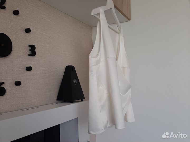 Жилет атласный