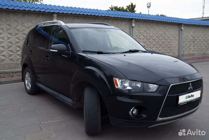 Mitsubishi Outlander 2 CVT, 2010, 221 000 км