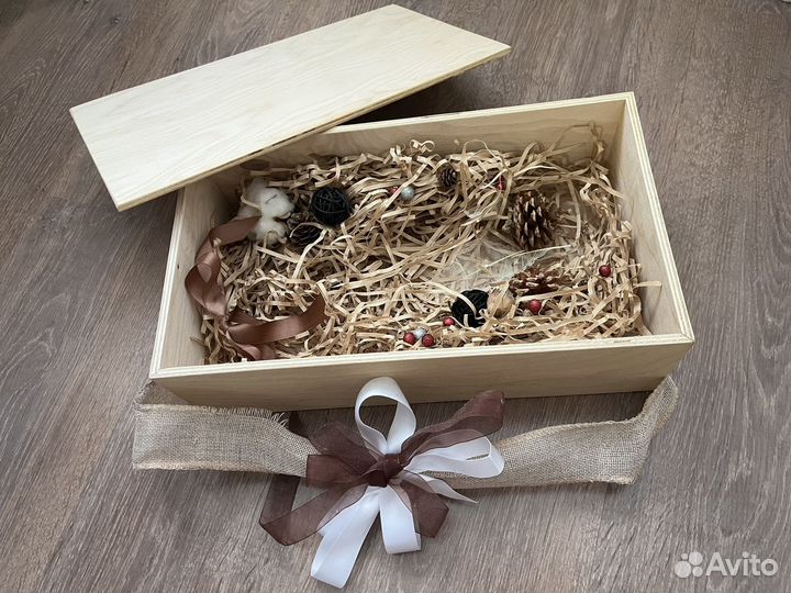 Подарочный деревянный ящик для вина