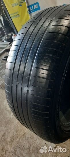 Kinforest KF-550 255/45 R19 104W