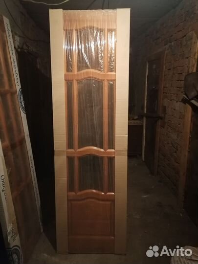 Двери межкомнатные из массива