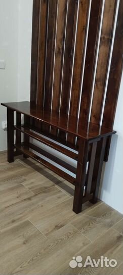 Вешалка в прихожую с обувницей