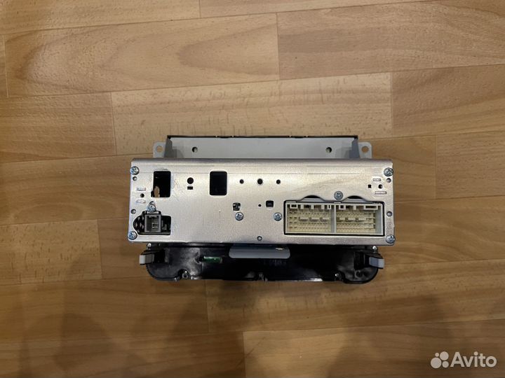 Магнитола штатная hyundai solaris 2017 с рамкой