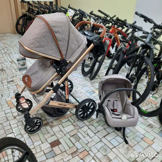 Коляска 3 в 1