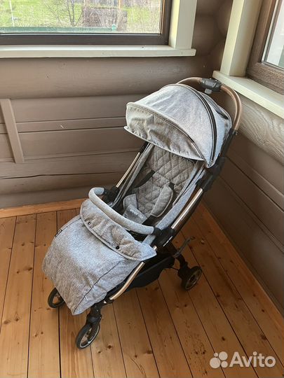 Коляска прогулочная Everflo Sky