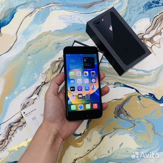 iPhone 8 Plus, 64 ГБ