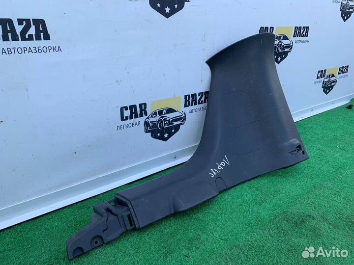 Обшивка багажника задняя правая R LADA Largus