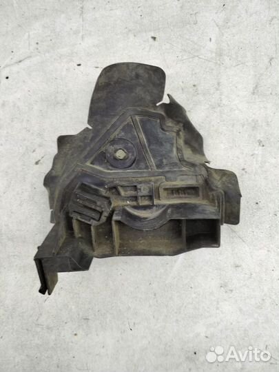 Кронштейн радиатора Mercedes Benz S-Class W222