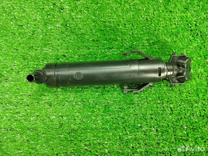 Форсунка омывателя фары левая VW Passat B7 2011-20