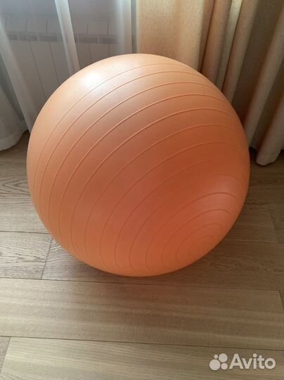 Гимнастический мяч