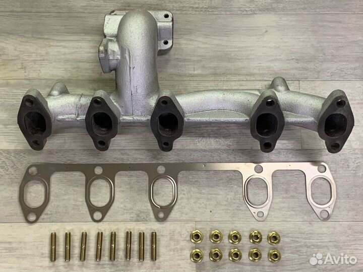 Чугунный выпускной коллектор VAG 076253033