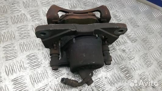 Суппорт тормозной передний правый toyota RAV 4 ZCA